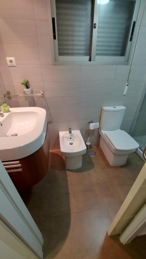 Águilas Apartamento Moderno Vacacional מראה חיצוני תמונה