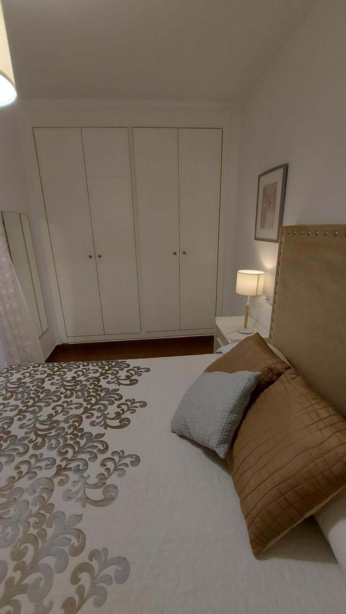 Águilas Apartamento Moderno Vacacional מראה חיצוני תמונה
